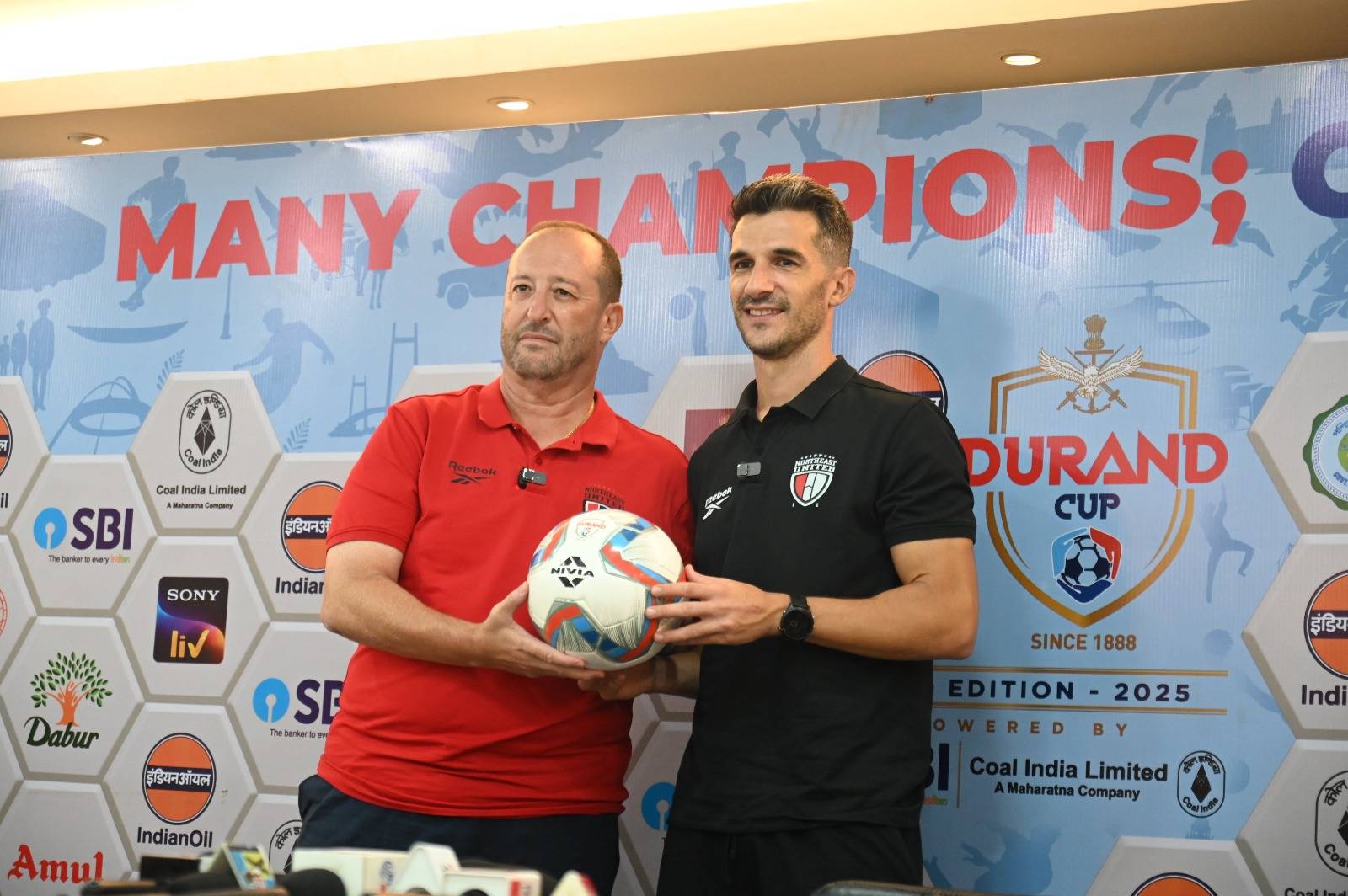 প্রতিপক্ষ দুই কোচ সমীহ করছেন অন্যের দলকে