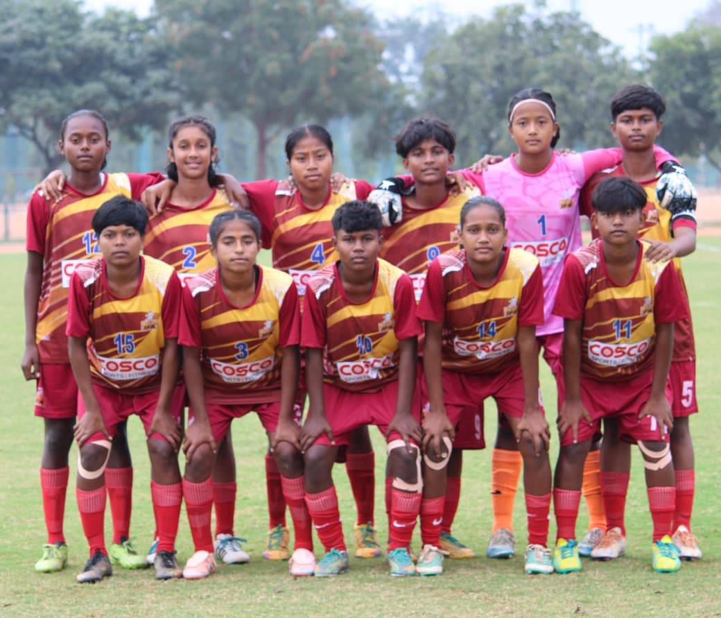 শেষ চারে বাংলা