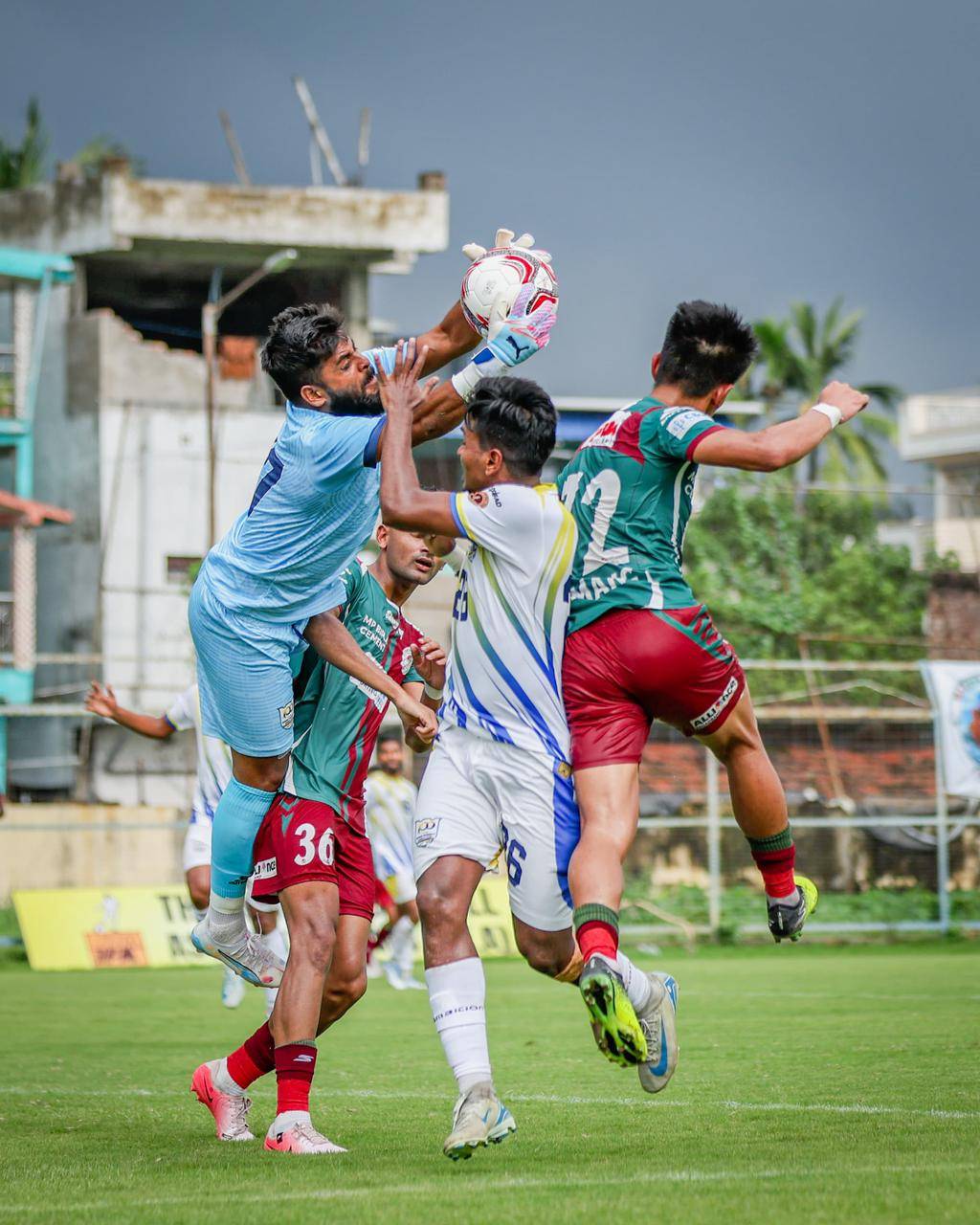 জর্জের কাছে আটকে গেল মোহনবাগান