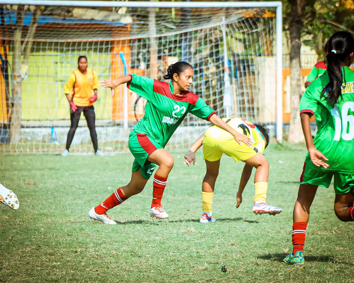 জিতল এস এস বি ও সুরুচি সংঘ