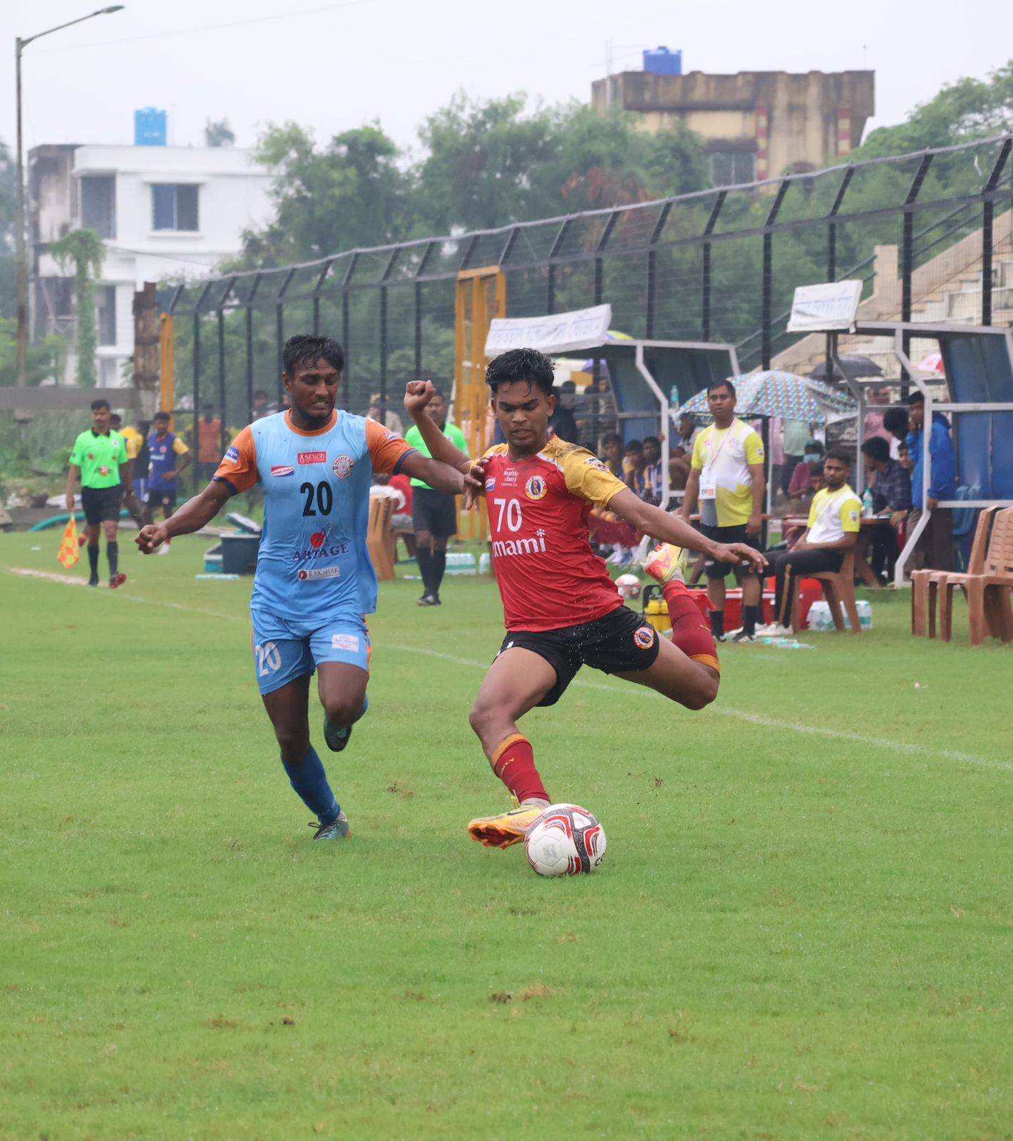 ইস্টবেঙ্গলের হাফ ডজন