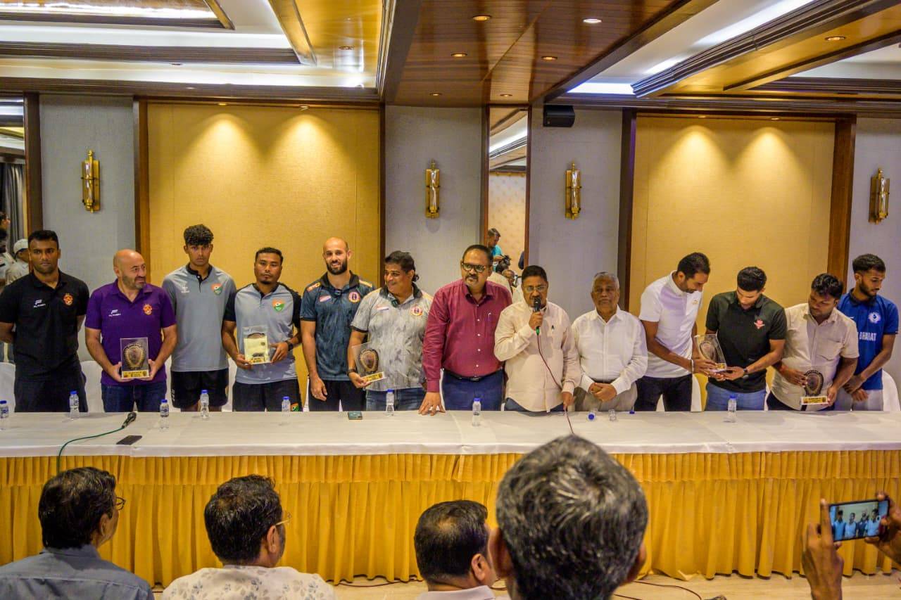 আইএফএ শিল্ডের যৌথ সাংবাদিক সম্মেলন